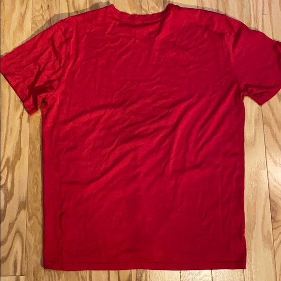 Nike men’s Dri-Fit t shirt in red - Picture 4 of 5